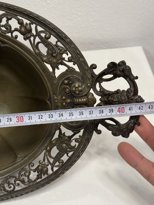 Fructiera (vas) vechi, din alama. Art Nouveau Baroc