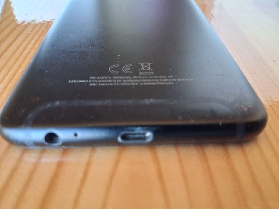 Samsung  Galaxy  A6+ 32GB / 3GB RAM