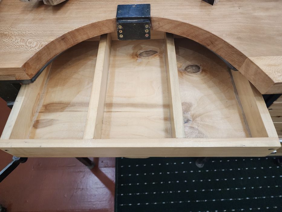 Ювелирный стол профессиональный.