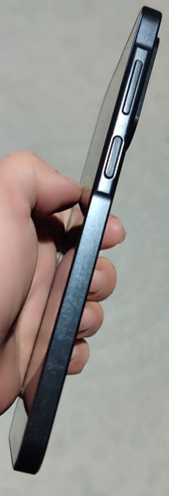 Продам Самсунг А17 в отличном состоянии