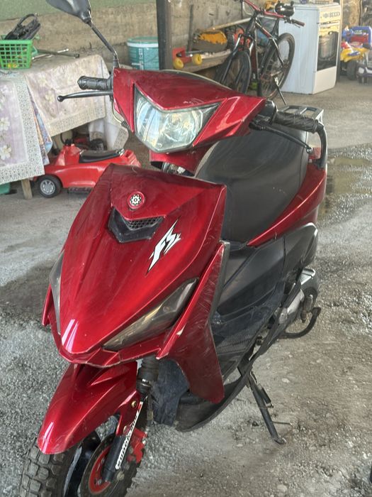 Продаю скутер ангел