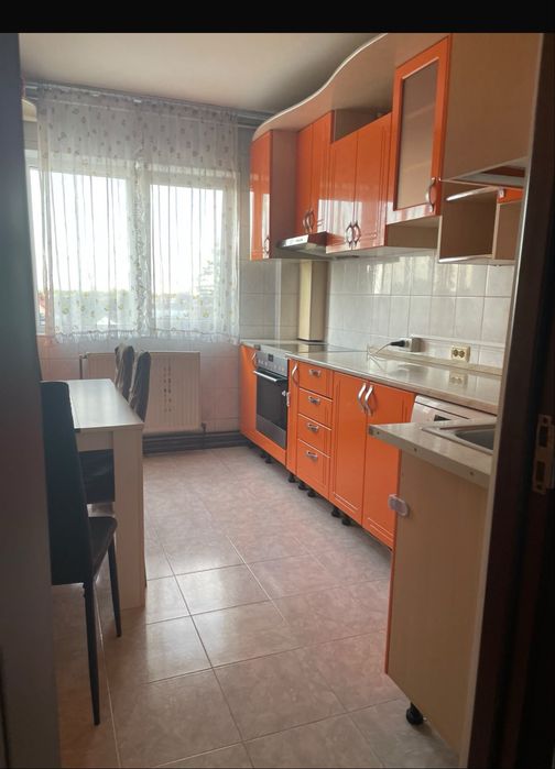 Apartament 4 camere zona Miorita