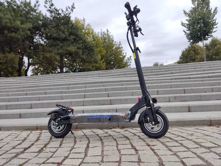 Trotineta Electrica - Noua cu motor de 800w48v15ah Noua