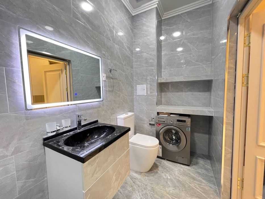 Срочно сдаётся 2 ком/5/8 на Яккасарайском Ор-р Шота Руставели