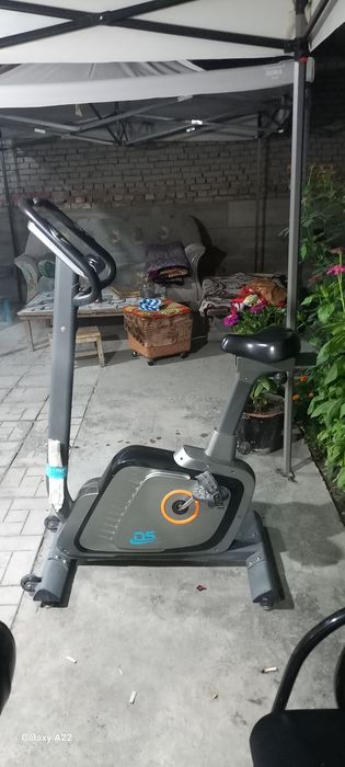 Велотреножор сотилади!