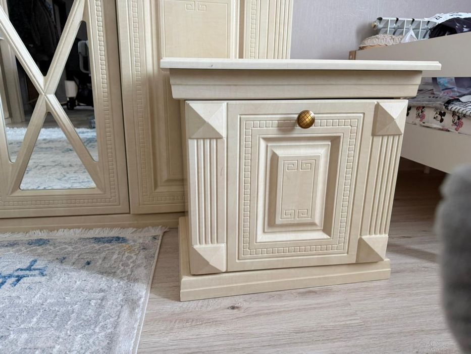 Спальный гарнитура