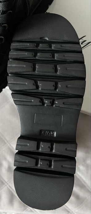 Женские кожаные ботинки (37)