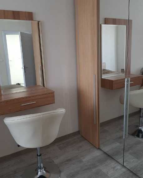 Дава се под наем Двустаен апартамент в Бургас, Меден рудник - зона А - 76 кв.м за 175 € - Снимка #3