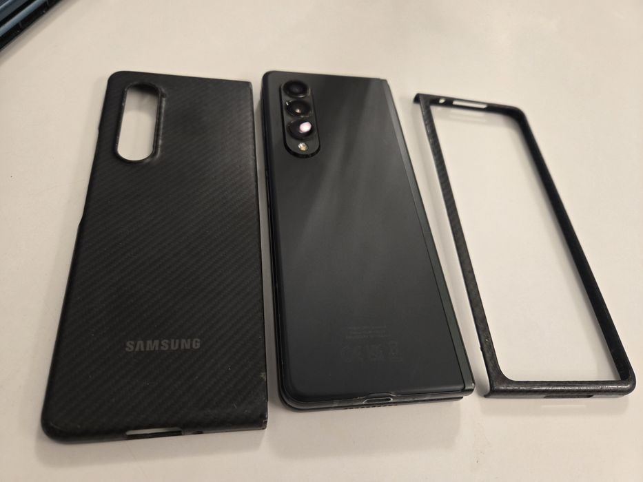 Samsung Galaxy Z Fold 3 5G 256GB Dual SIM – Отлично състояние