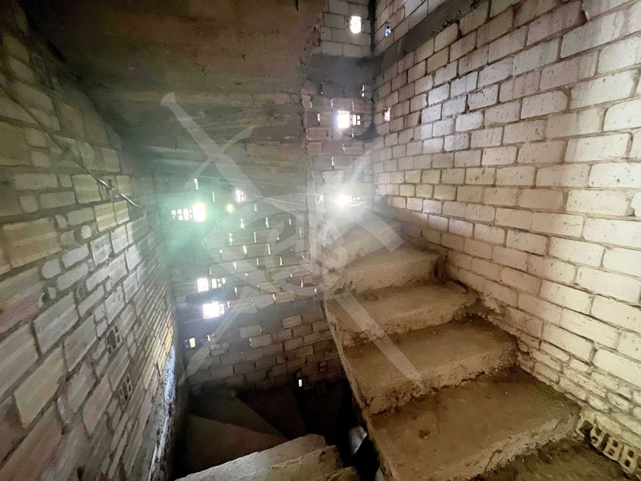 Продава се Къща в Чепеларе - 470 кв.м за 156 €/кв.м - Снимка #10