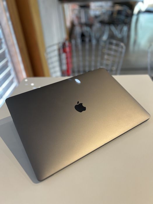 MacBook Pro 16″ 2019 de vânzare | OLX.ro