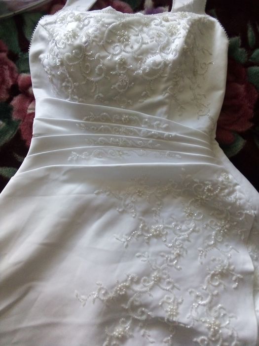 Платье свадебное