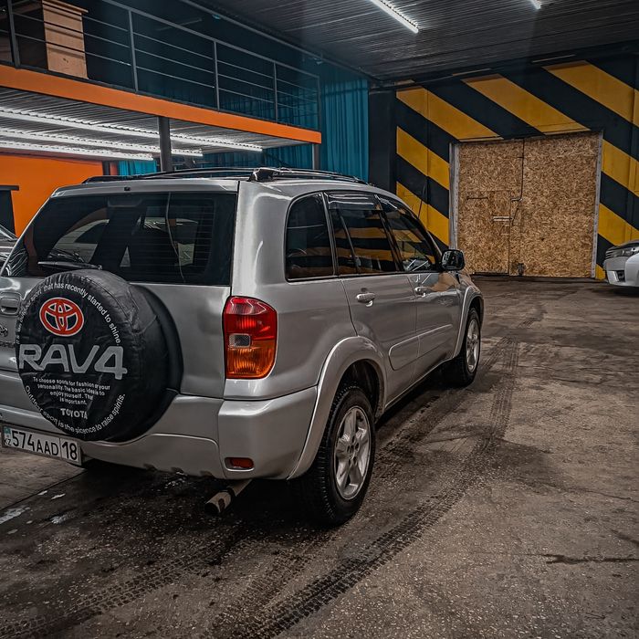 Toyota RAV4 продам