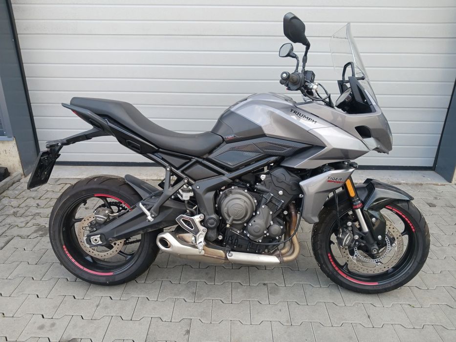 Moto M Parts Ploiesti Srl vinde Triump Tiger sport 660 abs (Permis A2)