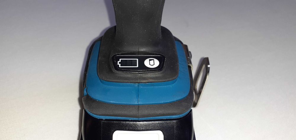 Makita 458+akku 5,Ah+incarcator Makita