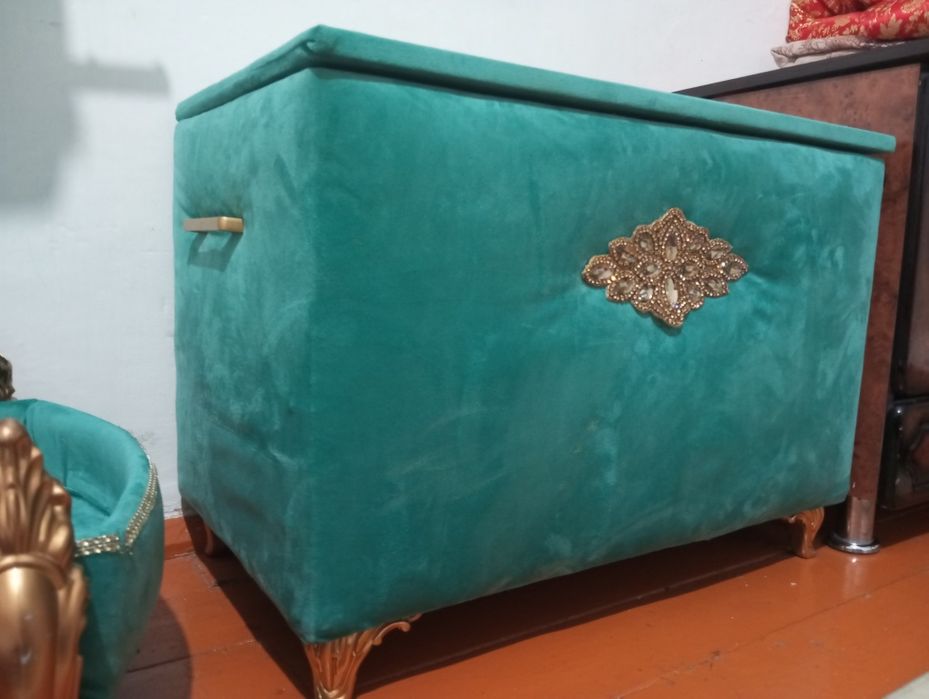 Сундук и корзина