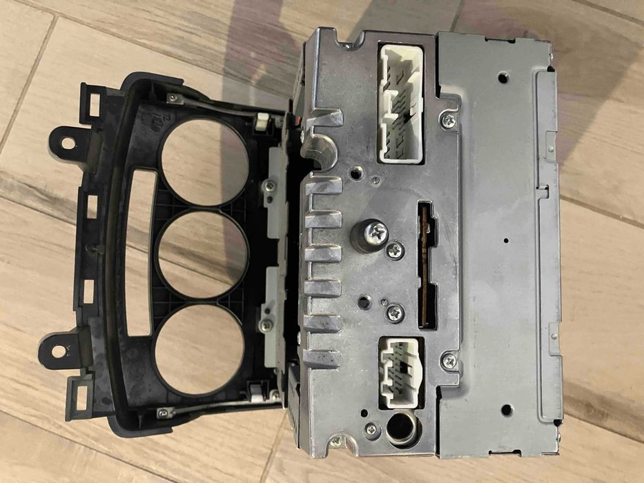 Оригинално CD/Радио система за Мазда 5