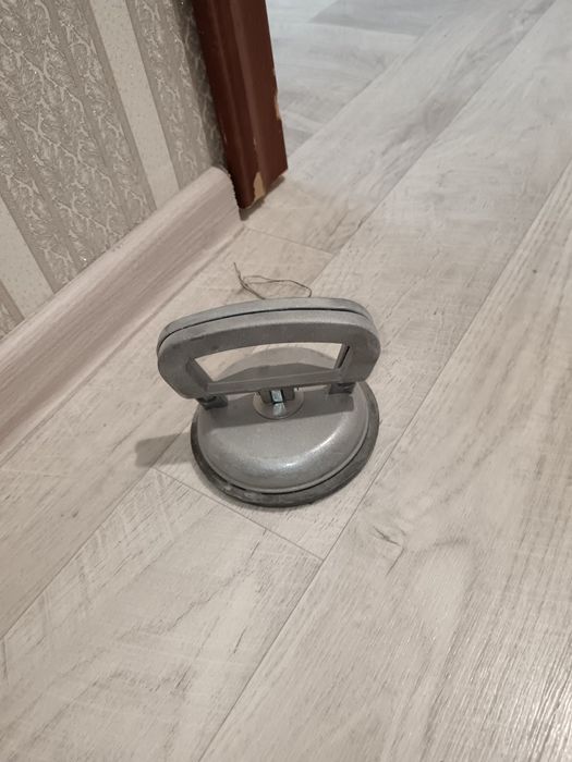 Присоска для кафеля