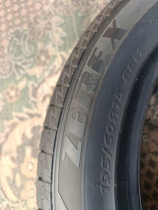 195/60R15. 88H  sotiladi