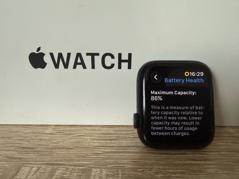 Apple Watch SE 2 44mm
