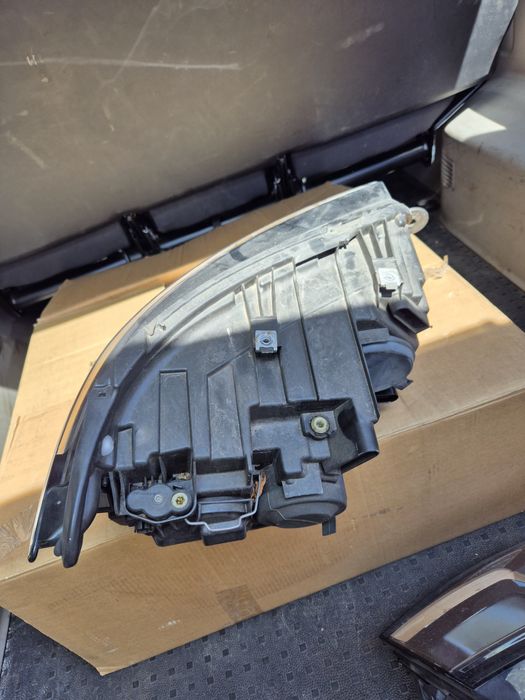 Vand faruri Volkswagen Transporter/ Caravelle/ Multivan T6 2018 Valeo