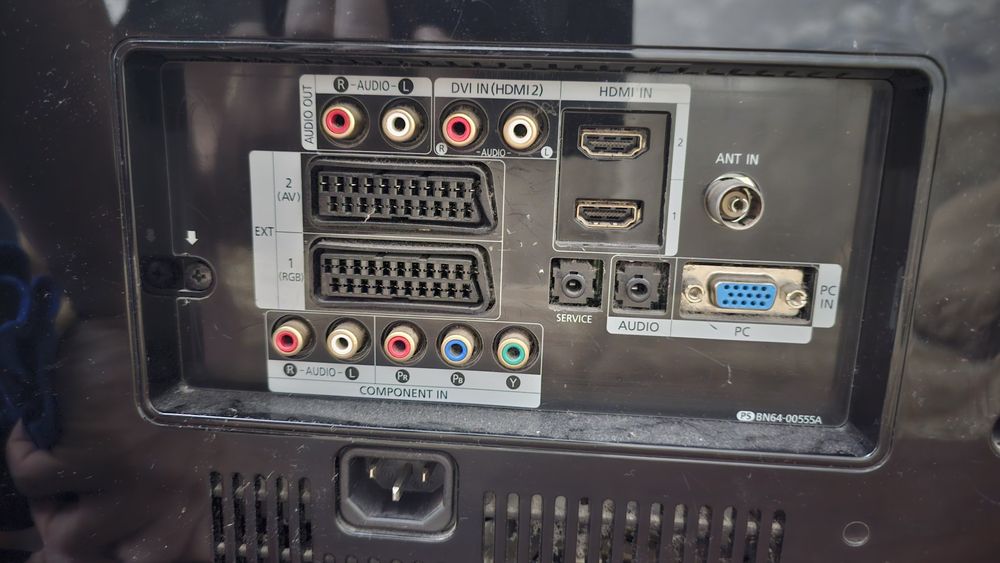 Телевизор Samsung 32д / 80см