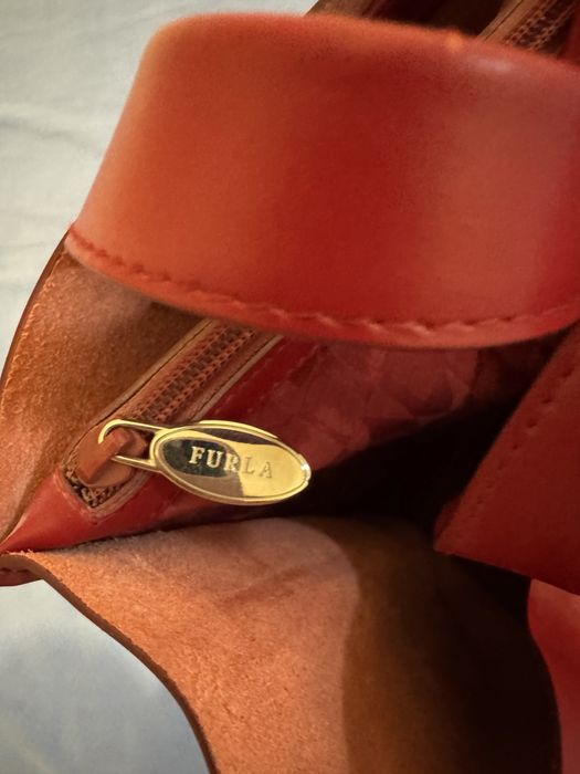 Geanta Furla de piele