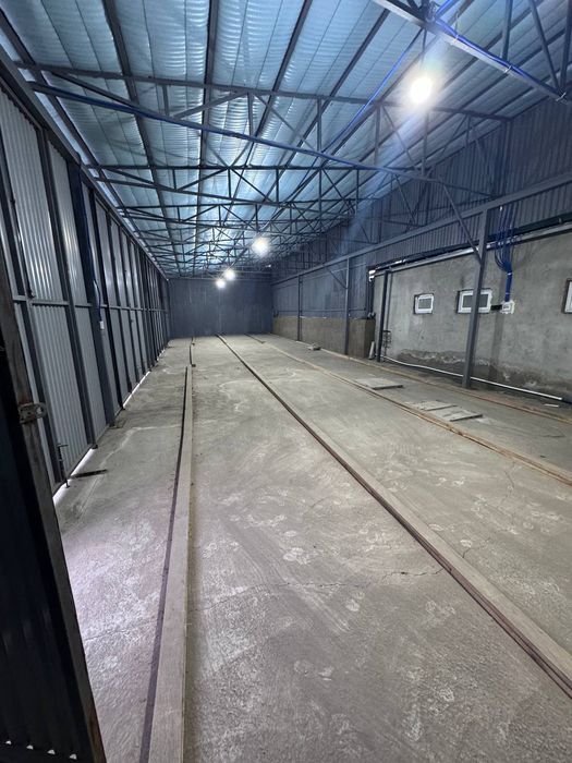 Сдаётся складное помещение. Расположен вдоль дороги.