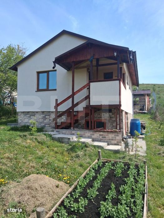 Casa cu teren 595 mp | Langa lac | Zona linistita – Campenesti