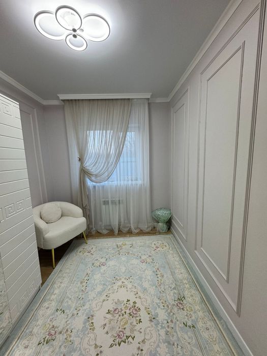 Өте әдемі кілем, табиғи