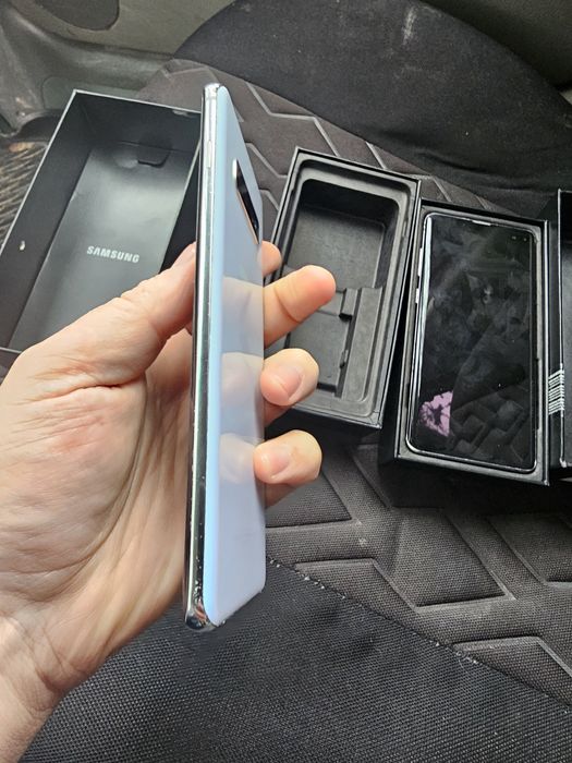 Samsung s10+ plus 2ta bor Vyetnam