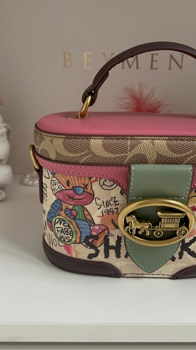 Продам новинку сумку от Coach