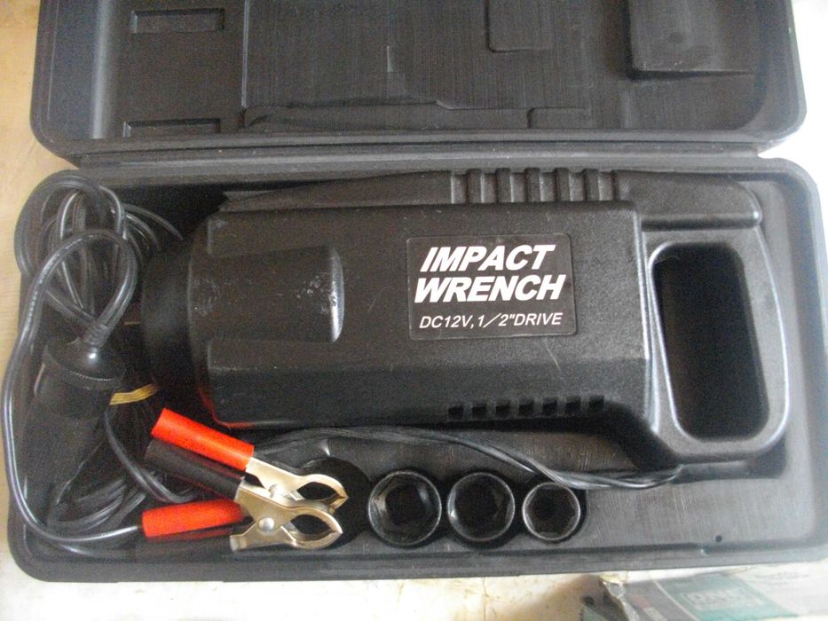 Белгийски ГАЙКОВЕРТ АКУМУЛАТОРЕН 160 Nm  18V Li-ion ГАЙКОВЕРТ 12V авто