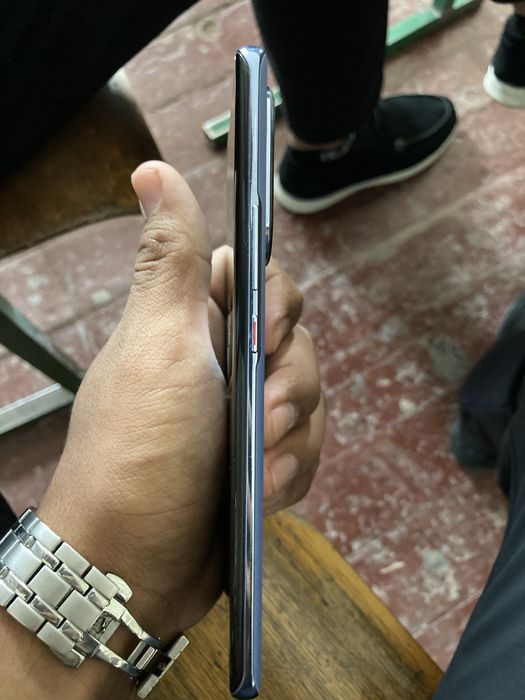 Huawei nova 9 sastiana juda zoʻr garantia berilad