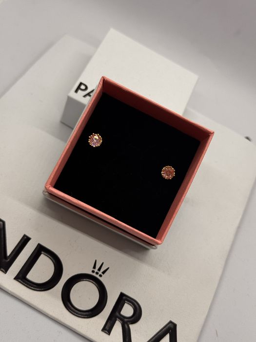 Пандора обеци Pandora