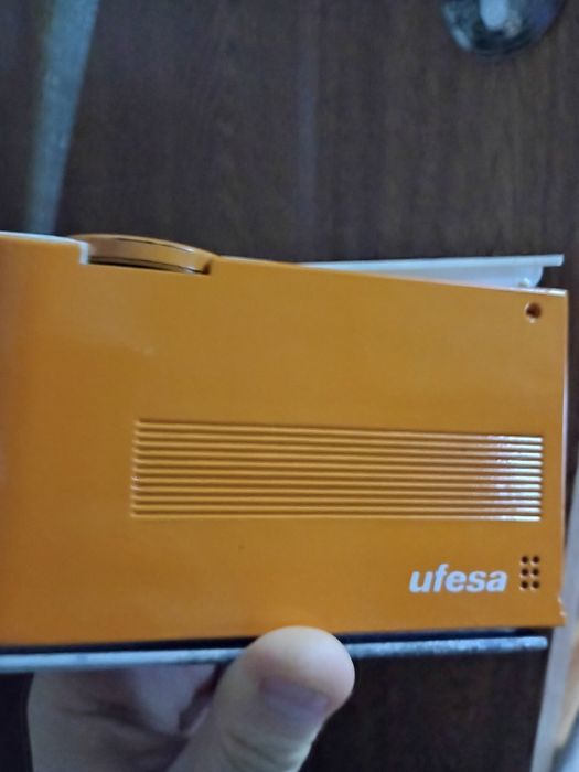 Mașină de calcat ufesa