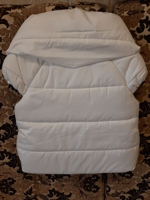 Костюм джинсовый. Плащь. Куртка безрукавка. Турция.