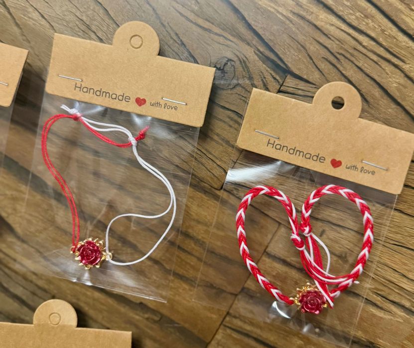 Ръчно изработени мартеници