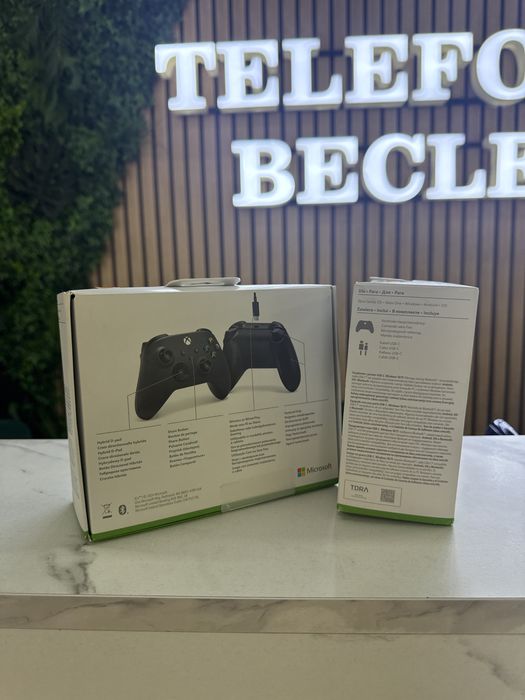 XBox Controller +USB-C Cable Sigilat