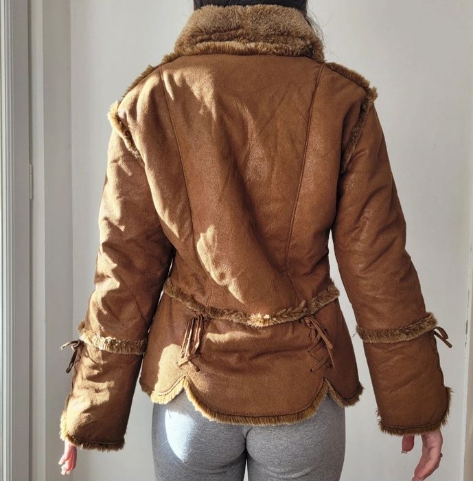 Cojoc imblanit imitatie de piele