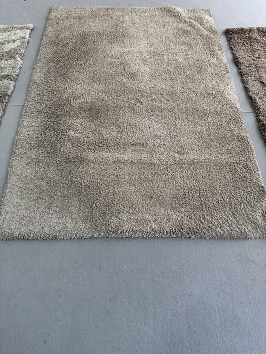 Много малко използвани меки килими,купувани от АЙКО.