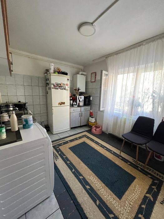 Apartament cu 3 camere