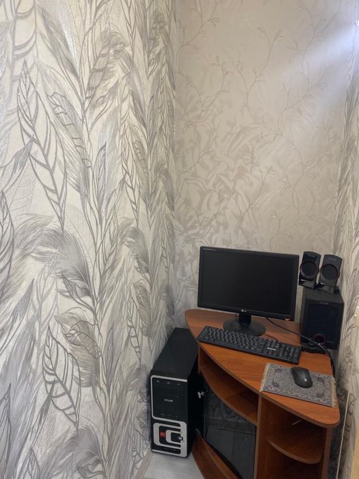 Сдам кваритиру 8 мкр