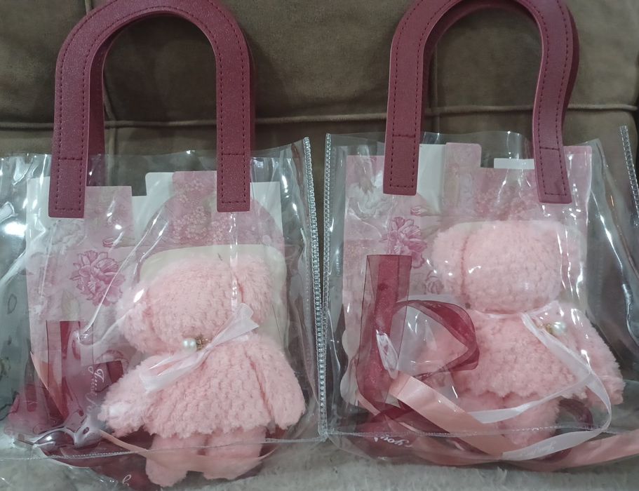 Подарочные пакеты