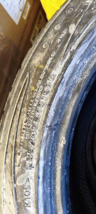 Гуми единични бройки 195 65  235 45