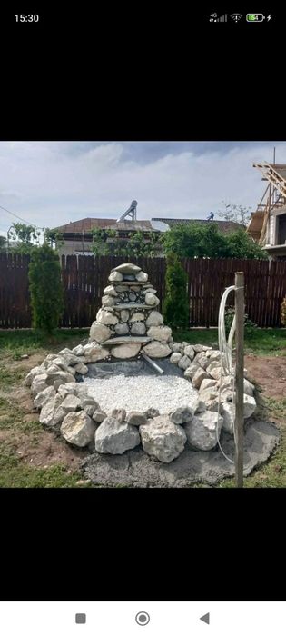 Vindem piatră de calcar pentru garduri pentru ornament