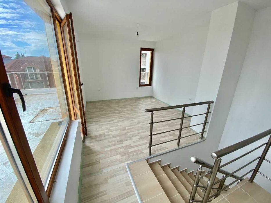 Продава се Четиристаен апартамент в с. Равда, Област Бургас - 175 кв.м за 743 €/кв.м - Снимка #10