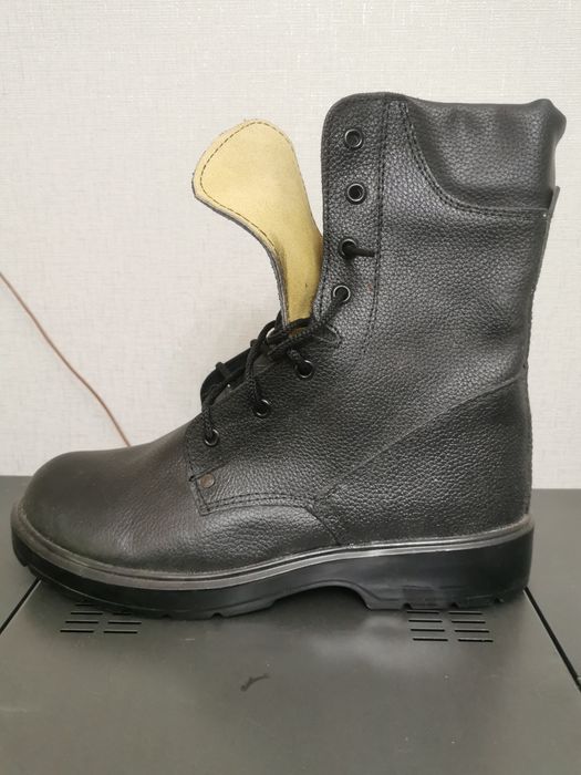 Продам кирзовые сапоги