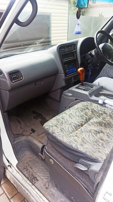 Продам Nissan Serena 1998 г.в