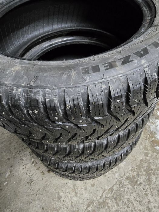Продам шины R16 205/55